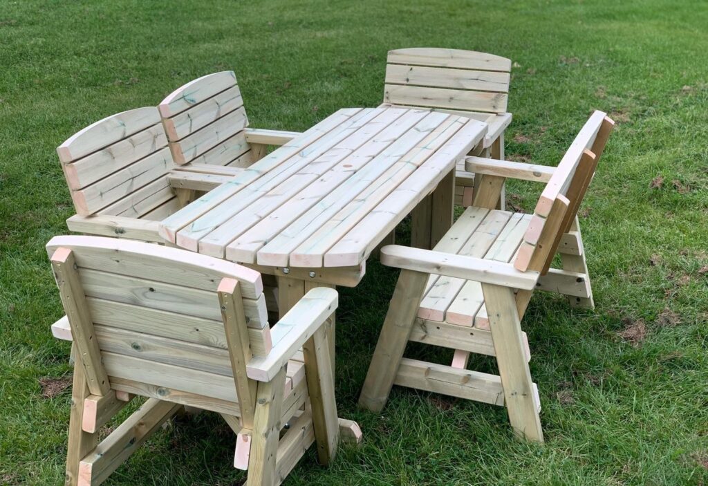 Garden dining set with six chairs